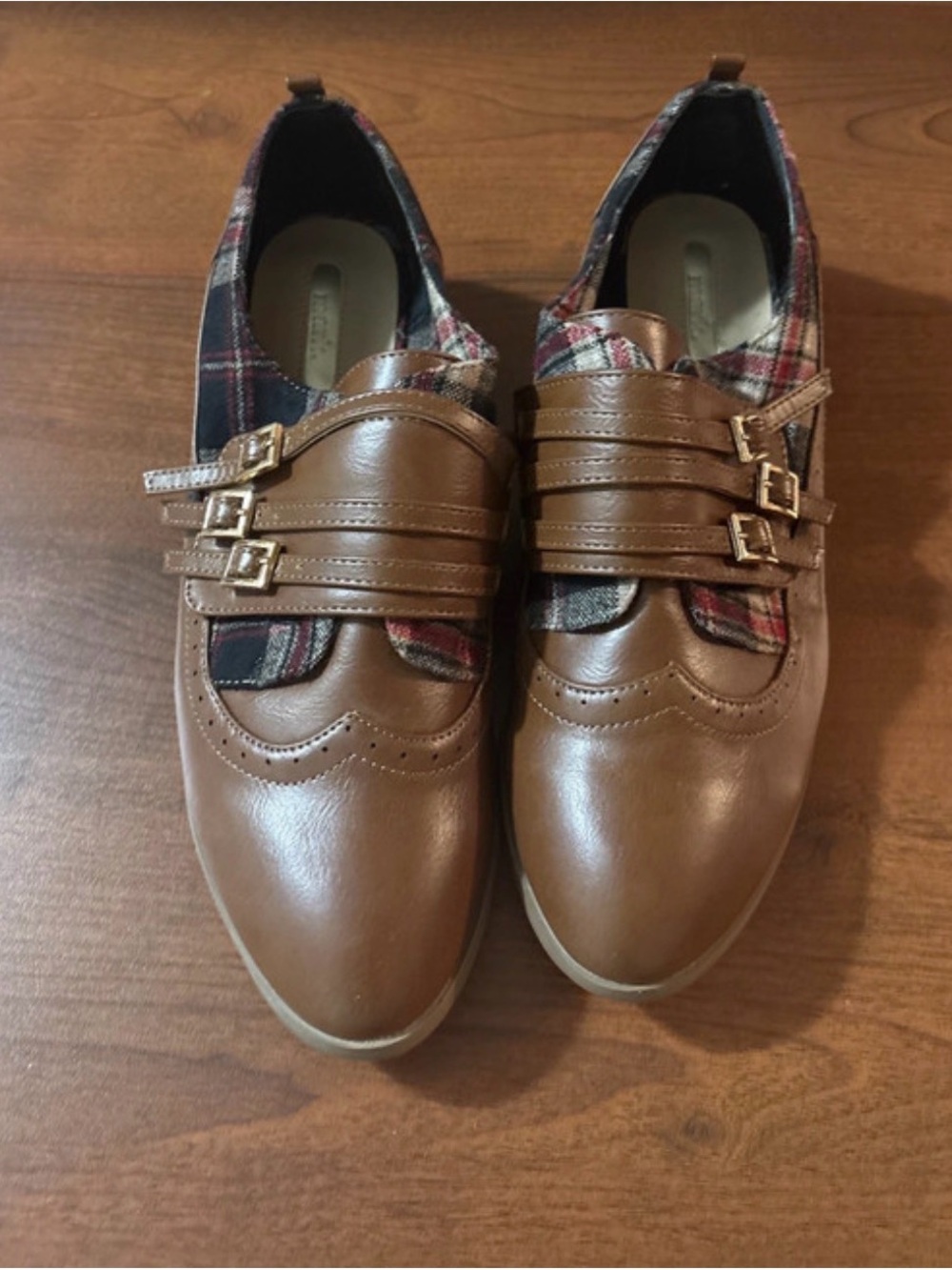 Women’s Brown Leather-Style Buckle Oxfords with Plaid Detail